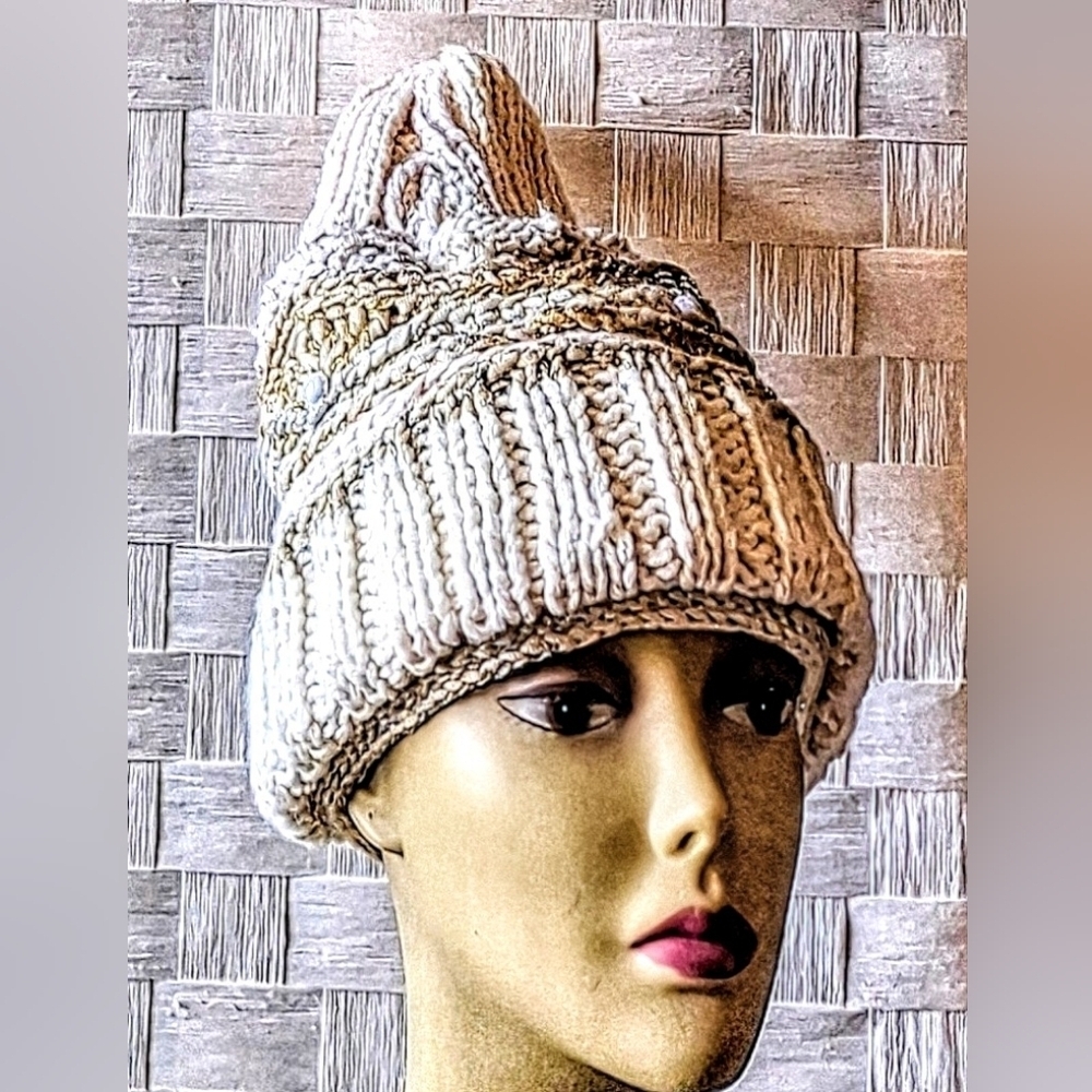 NWT Artisanal Cashmere Blend Monochromatic Beanie - Picture 7 of 11